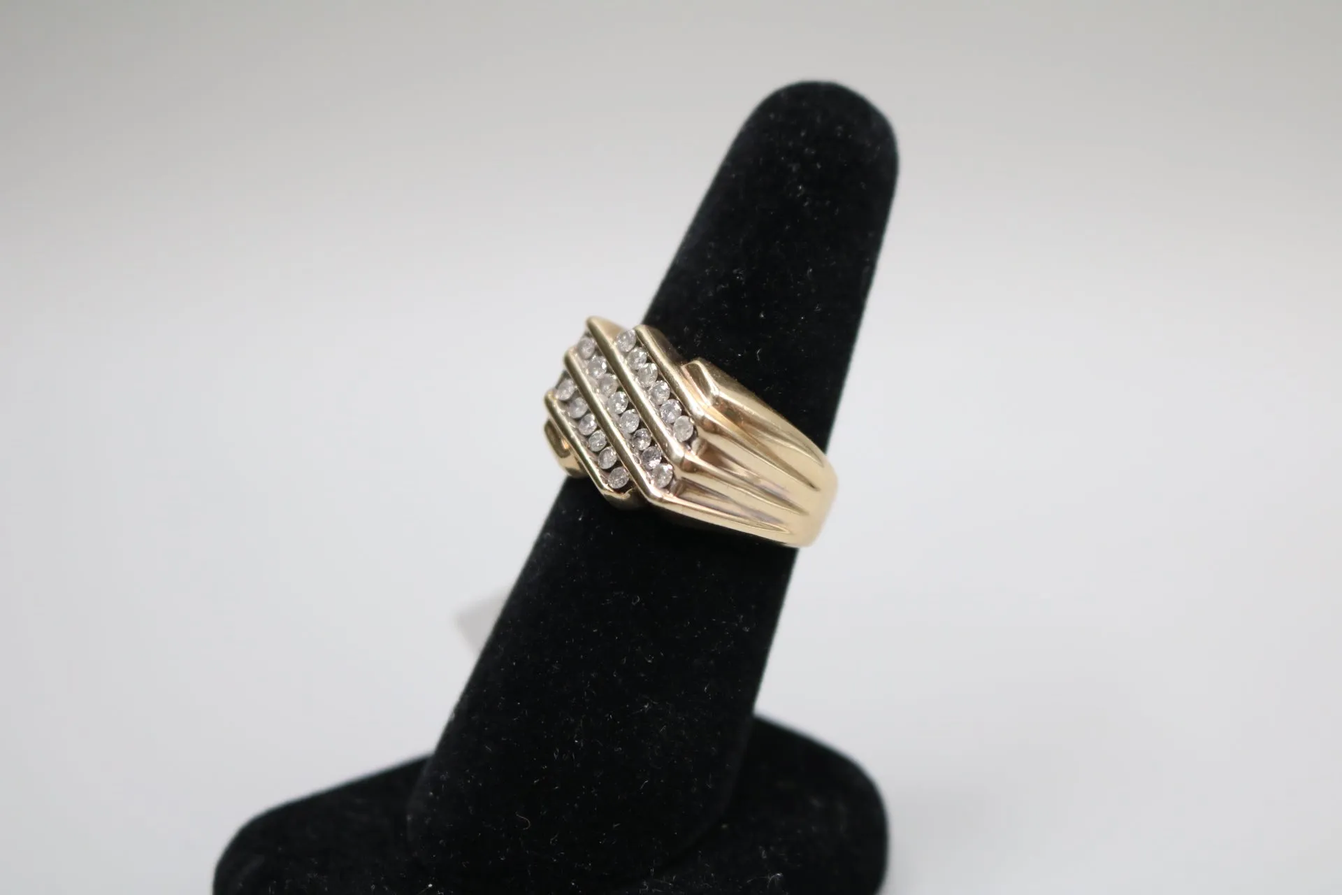 10-Karat Yellow Gold Diamond Diagonal Channel Ring Size of 8 1/4