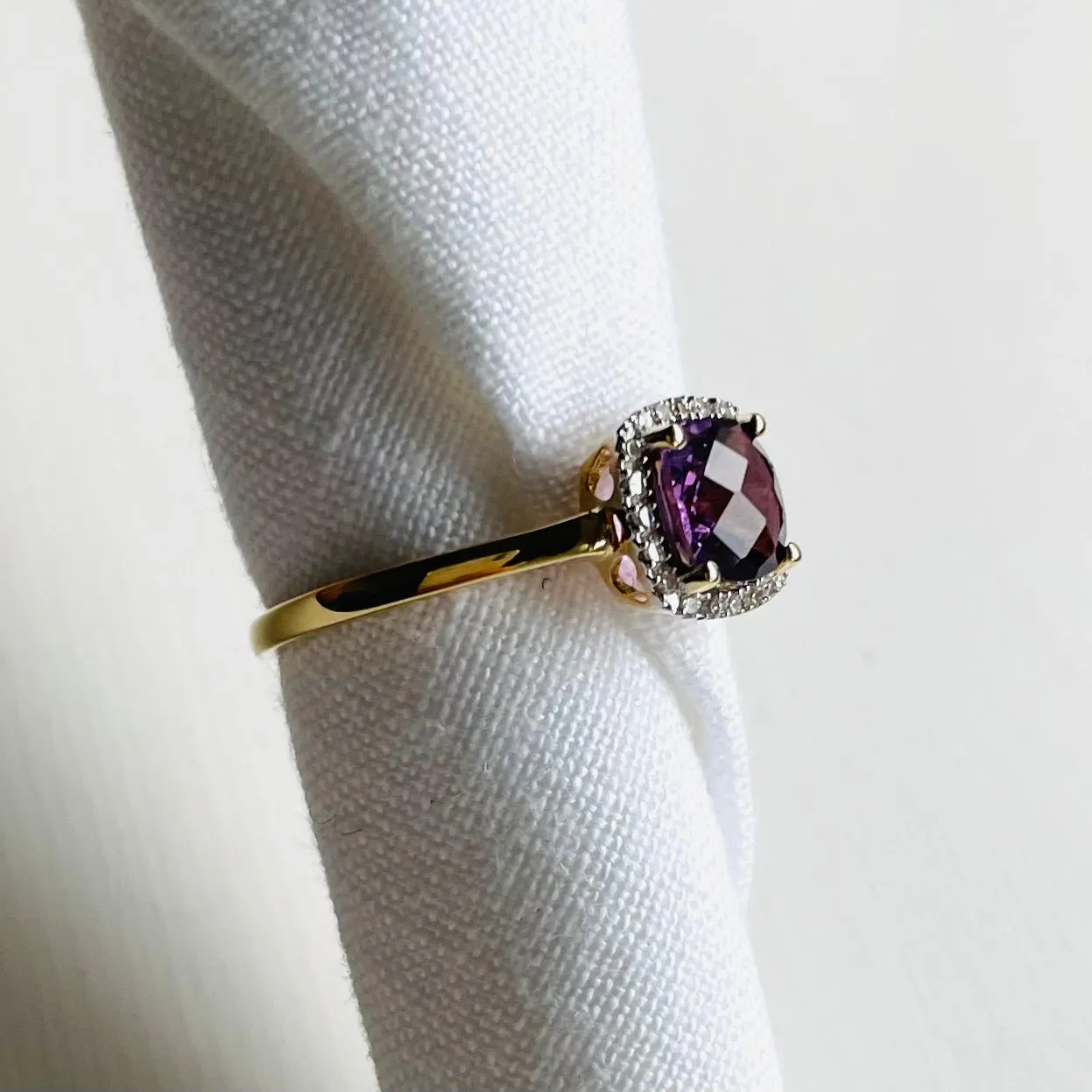 14K Amethyst & Diamond Ring