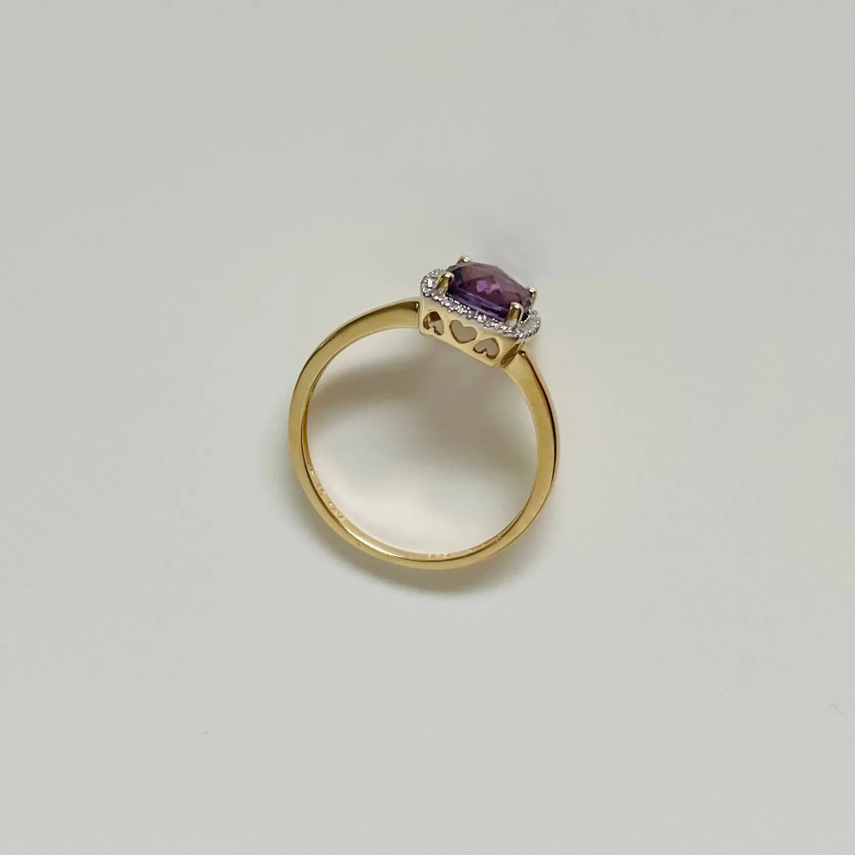 14K Amethyst & Diamond Ring