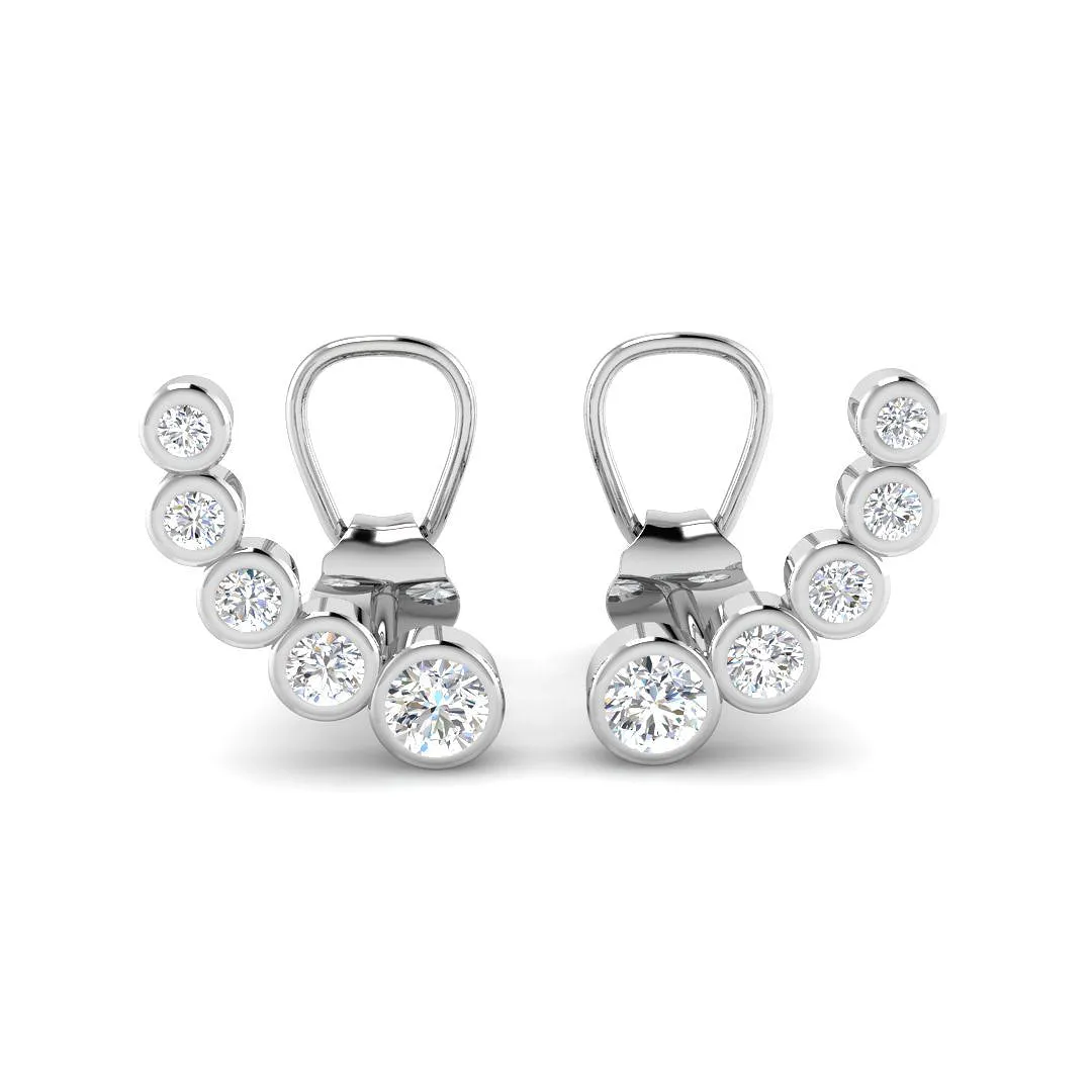 9ct White Gold Graduated 0.29ct Round Brilliant Cut Diamond Stud Earrings