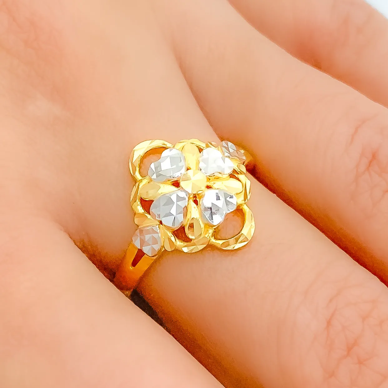 Blooming Floral Heart 22k Gold Ring