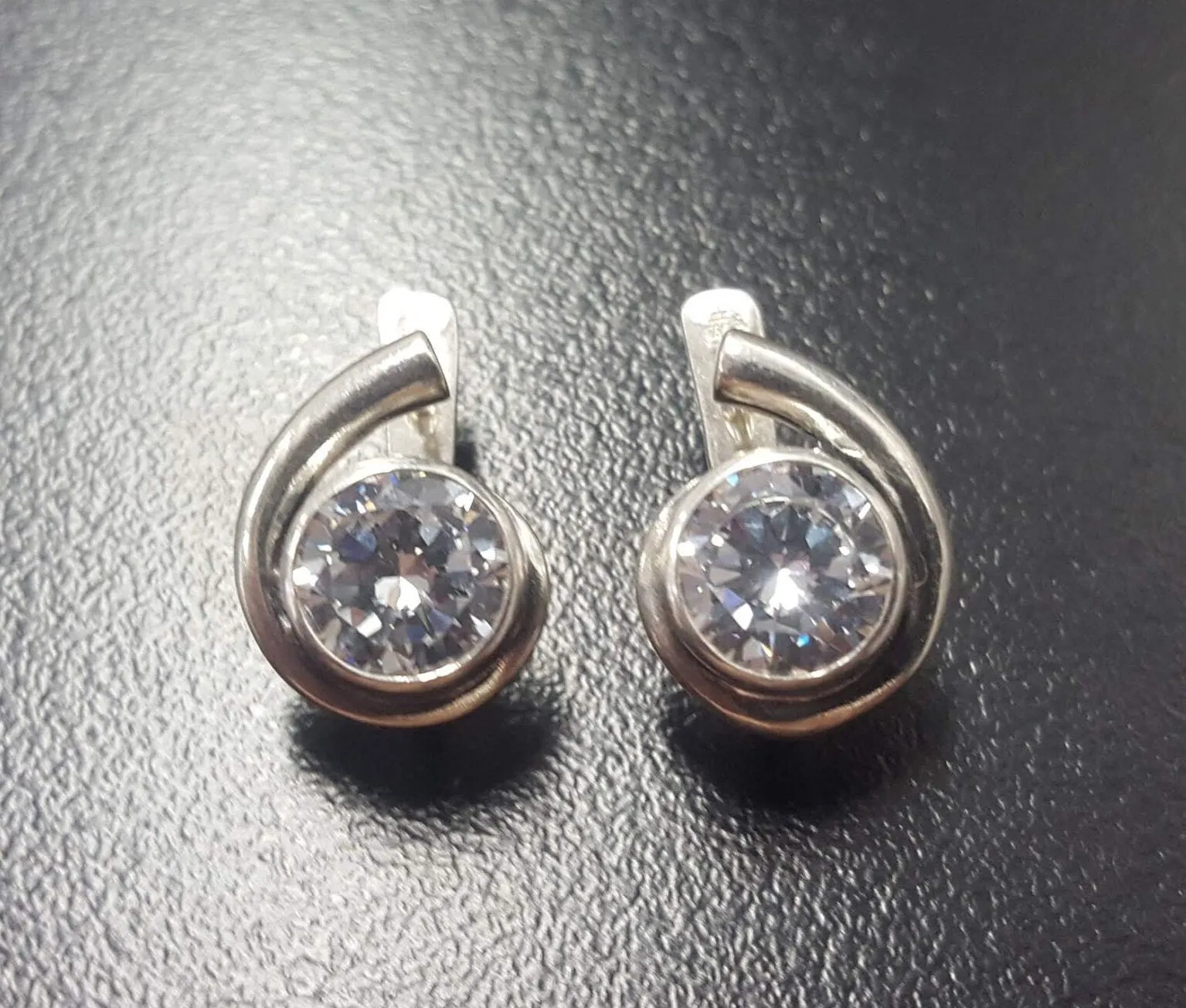 Brilliant Diamond Earrings - Sparkly Round Studs - Vintage Drop Earrings