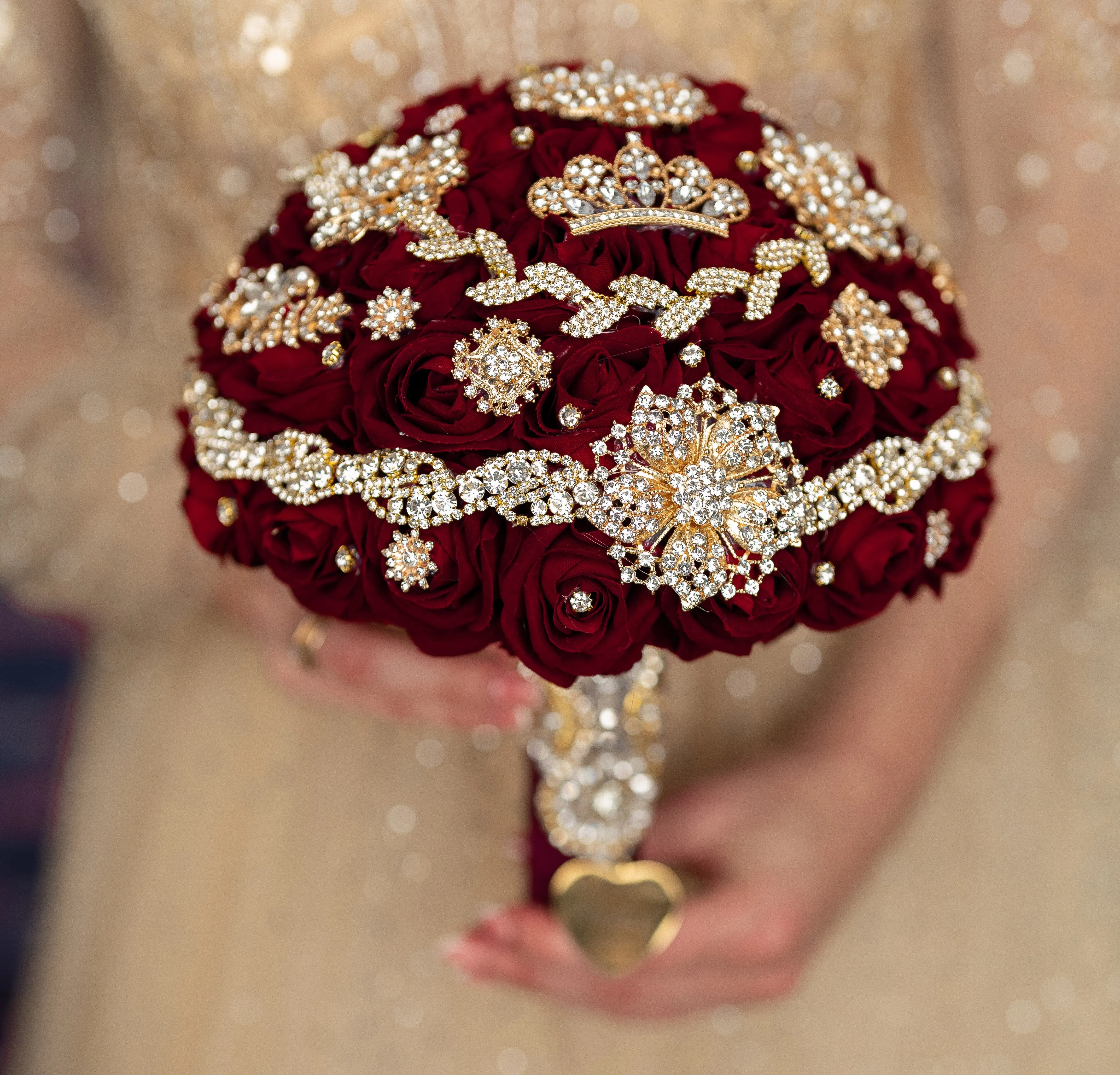 Burgundy quinceanera bouquet 13 inches