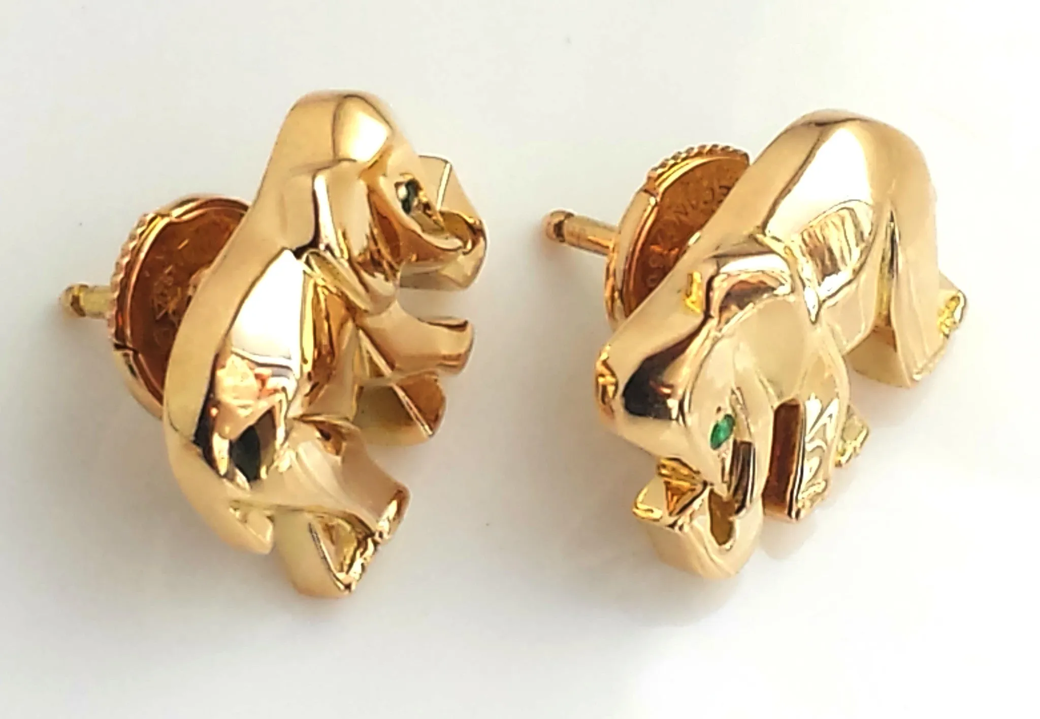 Cartier Elephant Stud Earrings in 18k Yellow Gold with Emeralds – Khandy Collection