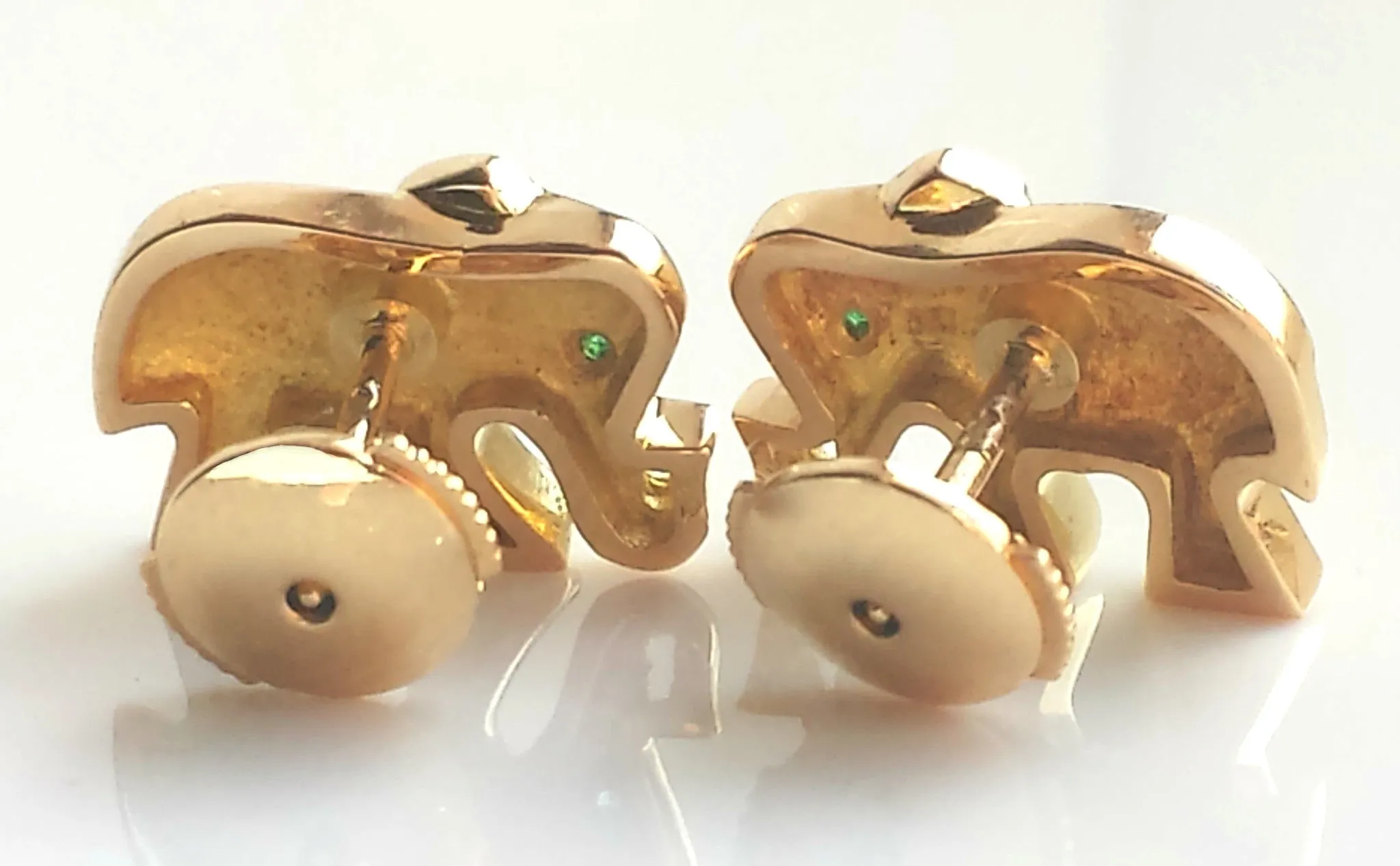 Cartier Elephant Stud Earrings in 18k Yellow Gold with Emeralds – Khandy Collection