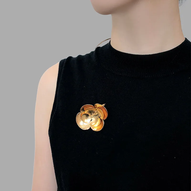 Crocus Flower Gold Brooch