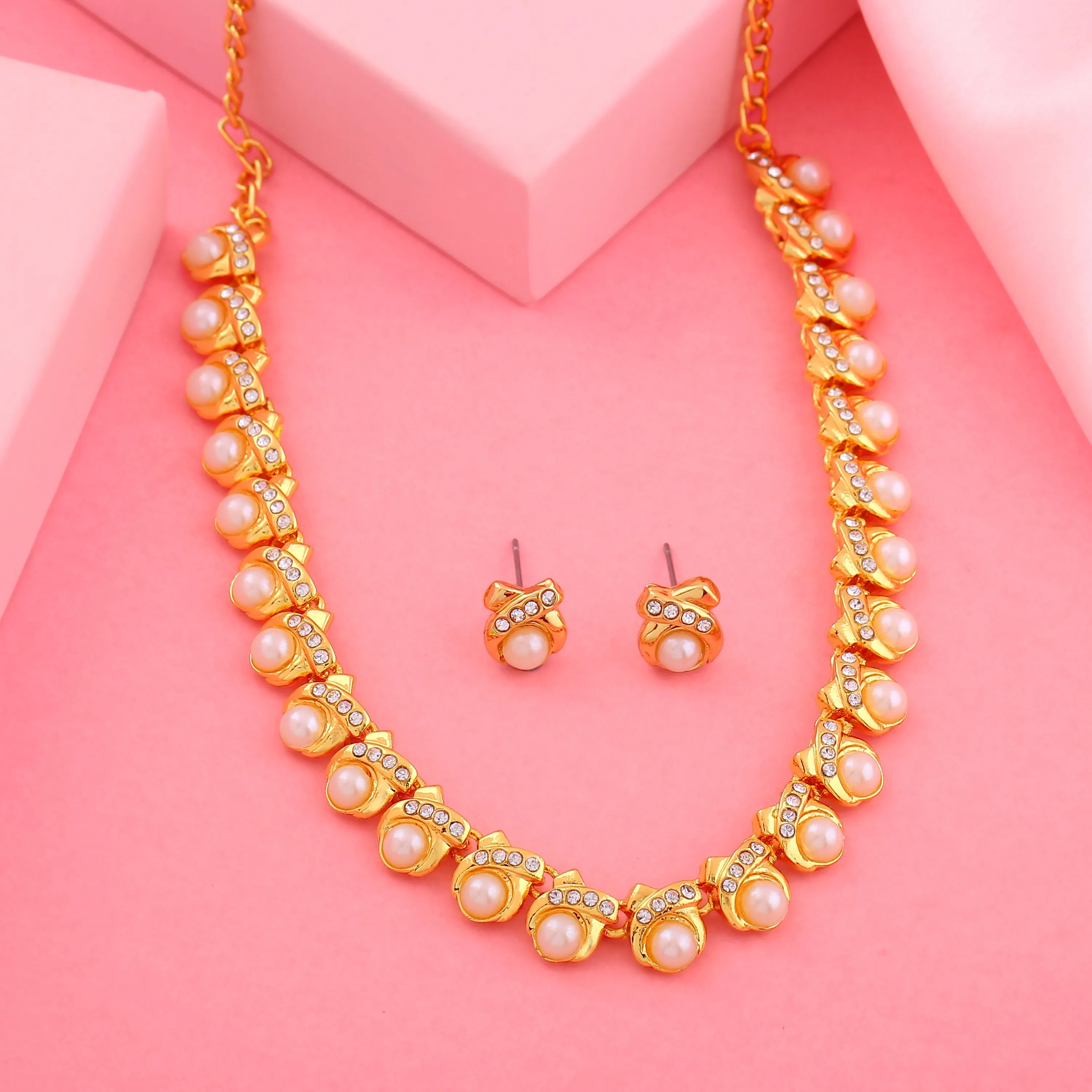 Estele Gold Plated Refined White Pearls Adorned Beautiful Necklace Set with Crystals for Women