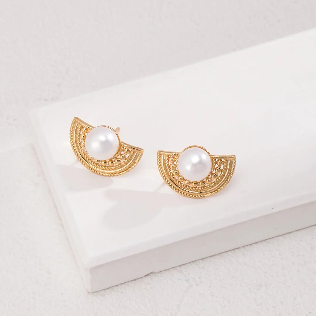 Fan-Shaped Pearl Stud Earrings