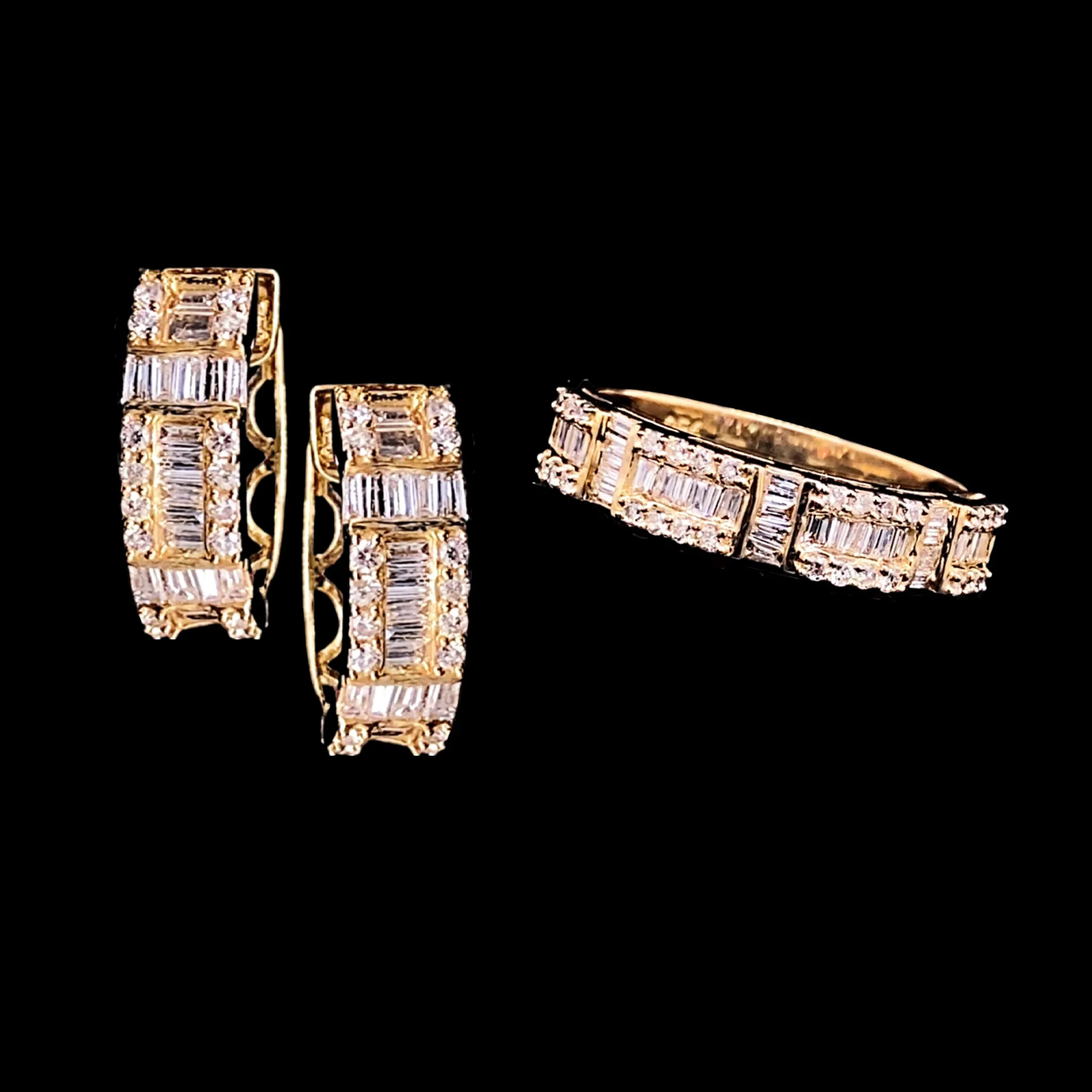 Golden Baguette Half Eternity Diamond Jewelry Set 18kt