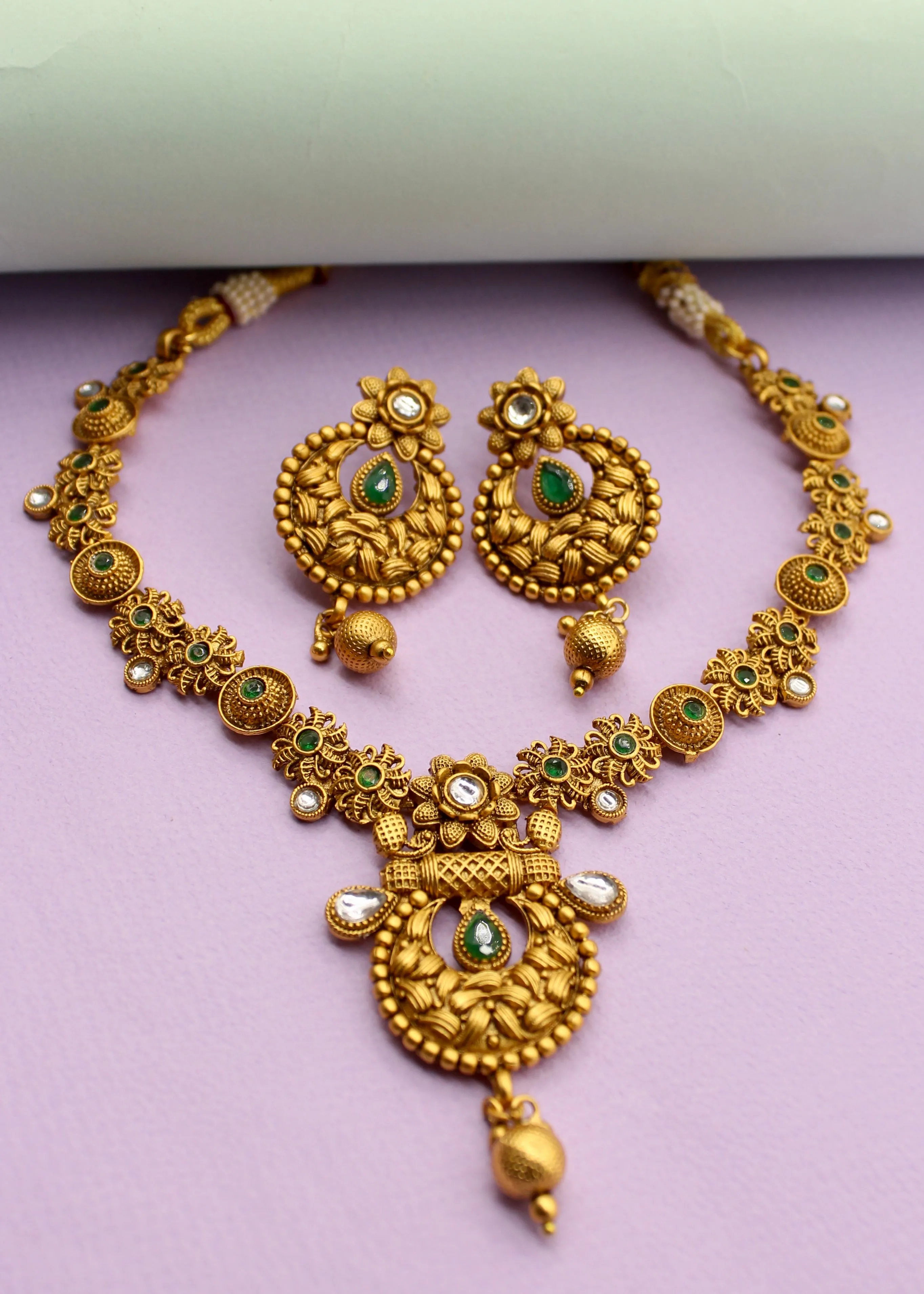 GRAND RAJWADI NECKLACE