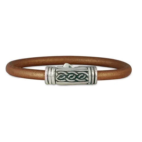 Laura Leather Bracelet (Clasp)