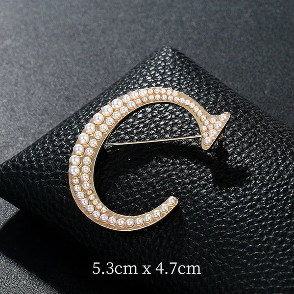 Letters Fashion Pearl Initial Letters Brooch Pins in Gold Color Plated