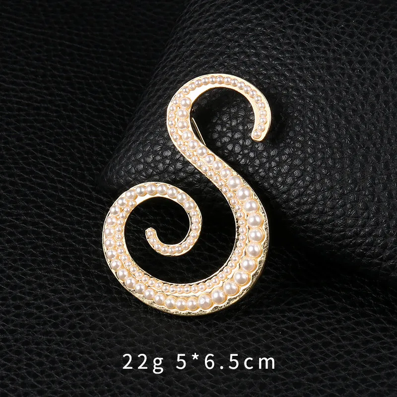 Letters Fashion Pearl Initial Letters Brooch Pins in Gold Color Plated