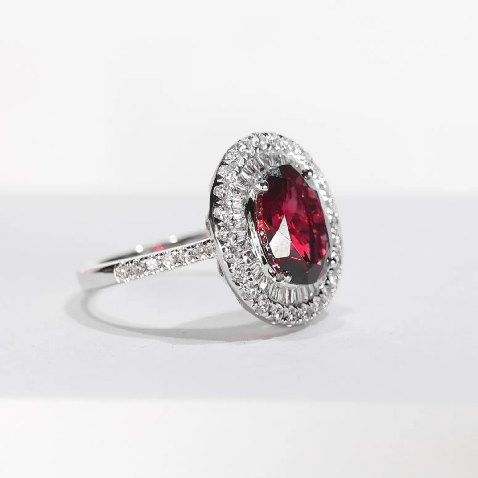 #LVNAPP | Oval Ruby Gemstones Halo Diamond Ring 14kt