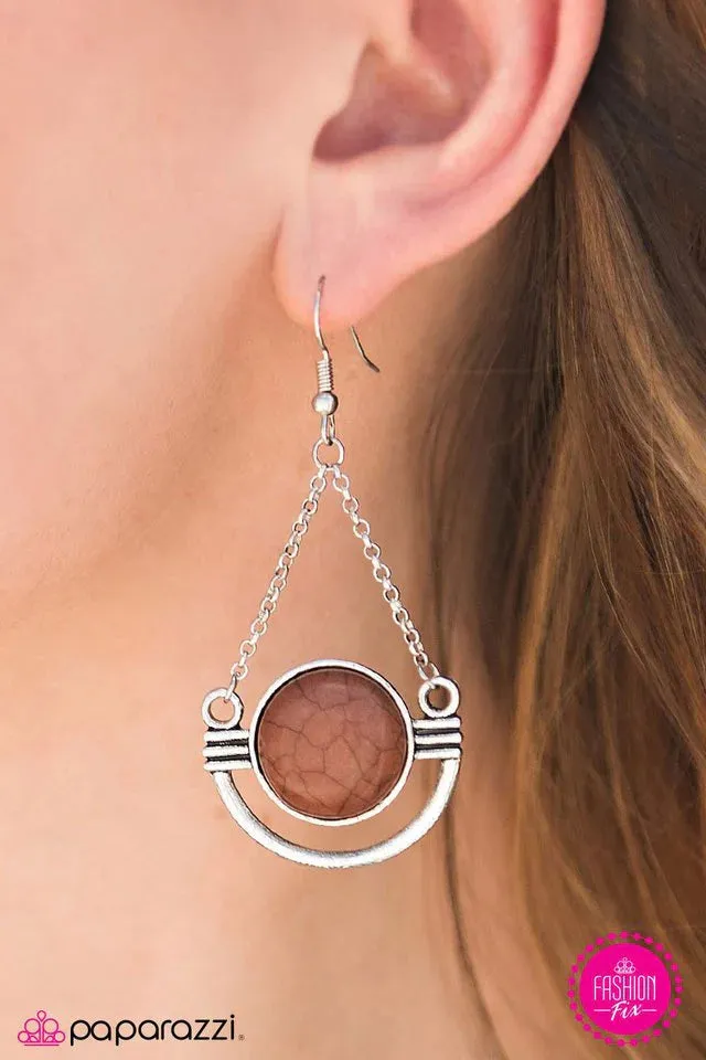 Paparazzi Earring ~ Dusky Duet - Brown