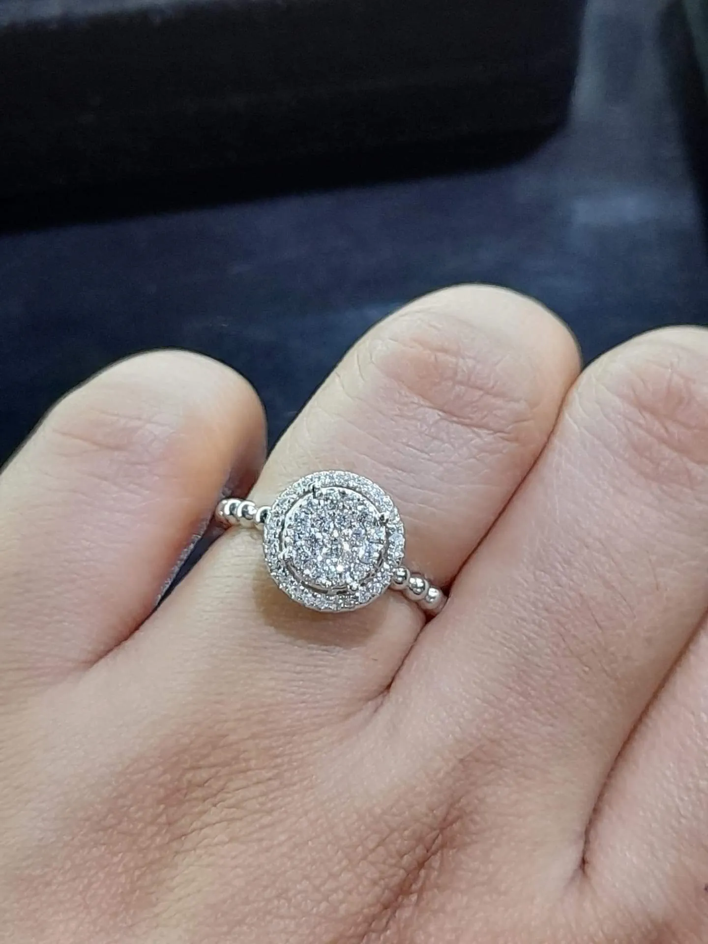 PREORDER | Classic Round Halo Diamond Ring 14kt