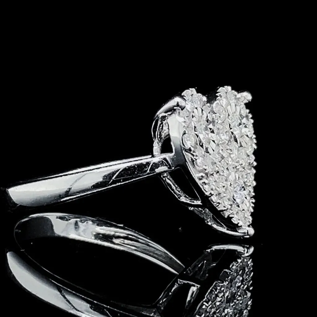 PREORDER | Large Heart Paved Diamond Ring 14kt