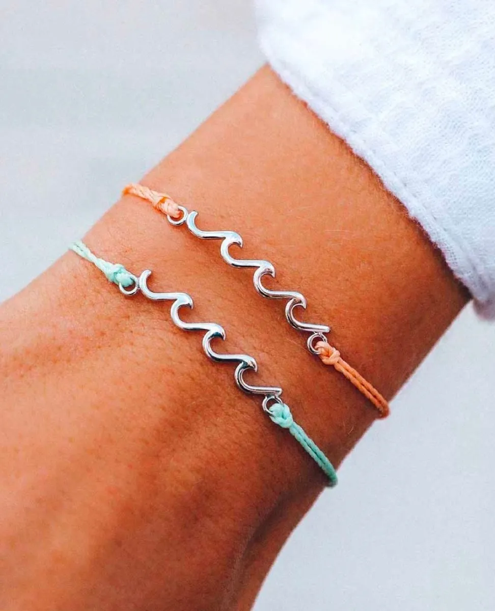 Silver Delicate Wave Bracelet