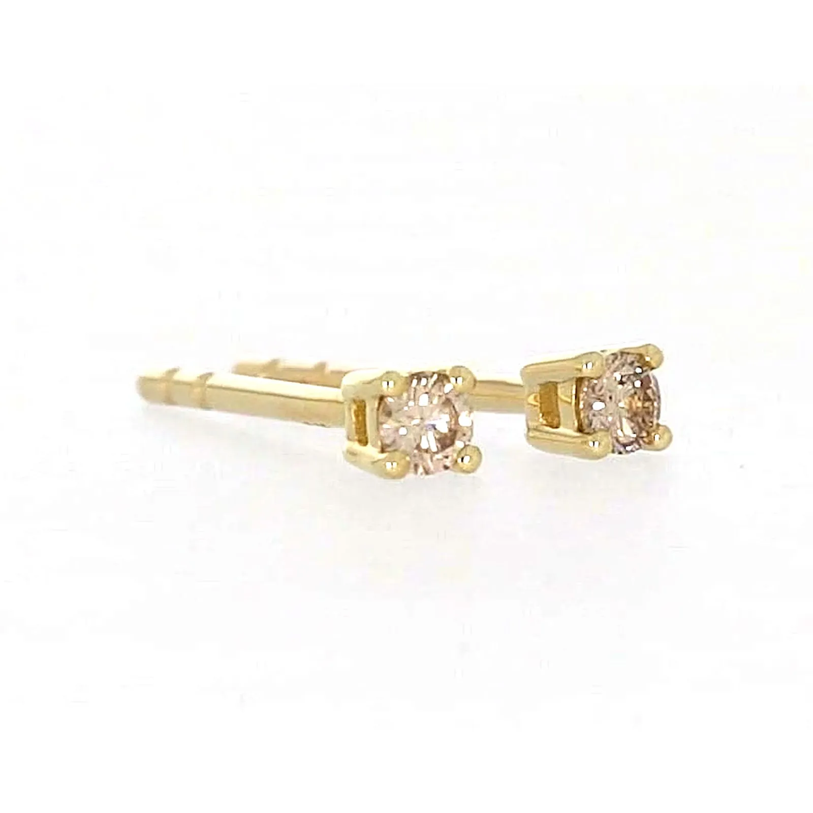 Solitaire 9ct Yellow Gold Round Brilliant Cut 0.06 CARAT tw of Diamonds Stud Earrings