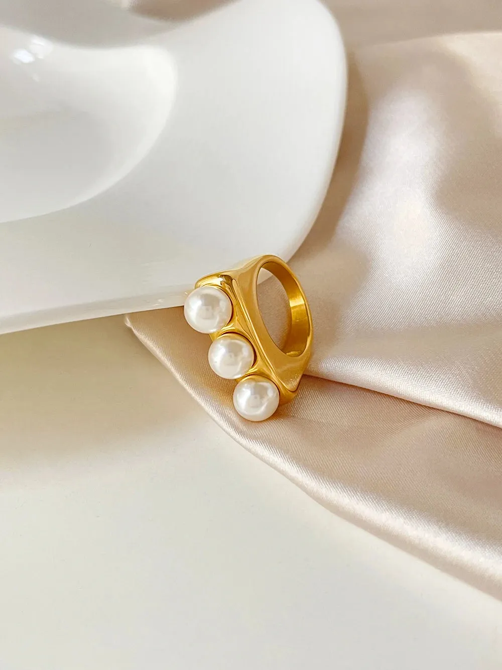 TEEK - Stainless Steel Triple Large Pearl Fashion Ring